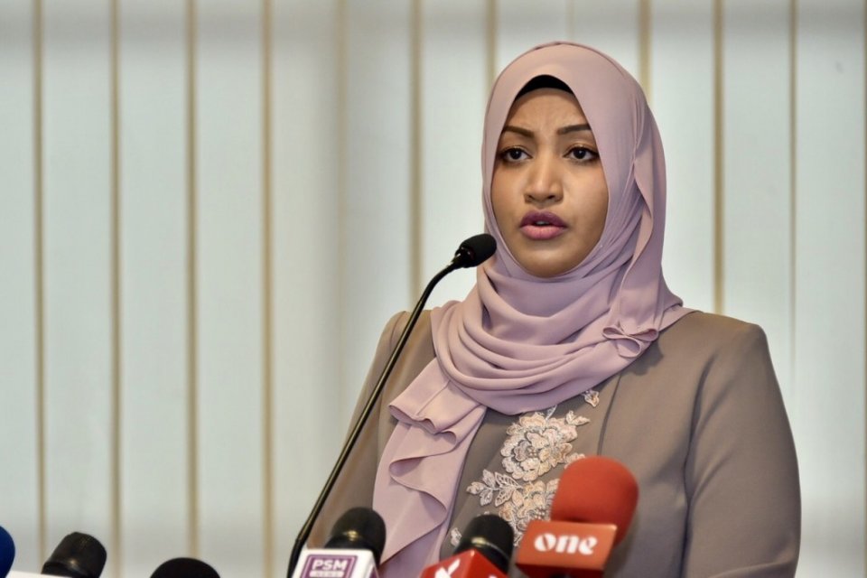 Addu flying school ge amalu thah minister Nahla kuvveri kuravvaifi