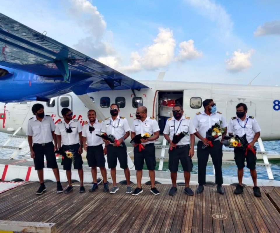 India Ah Dhiya Maldiviange Seaplane Crew Raajje Aumun Hoonu Maruhabaa