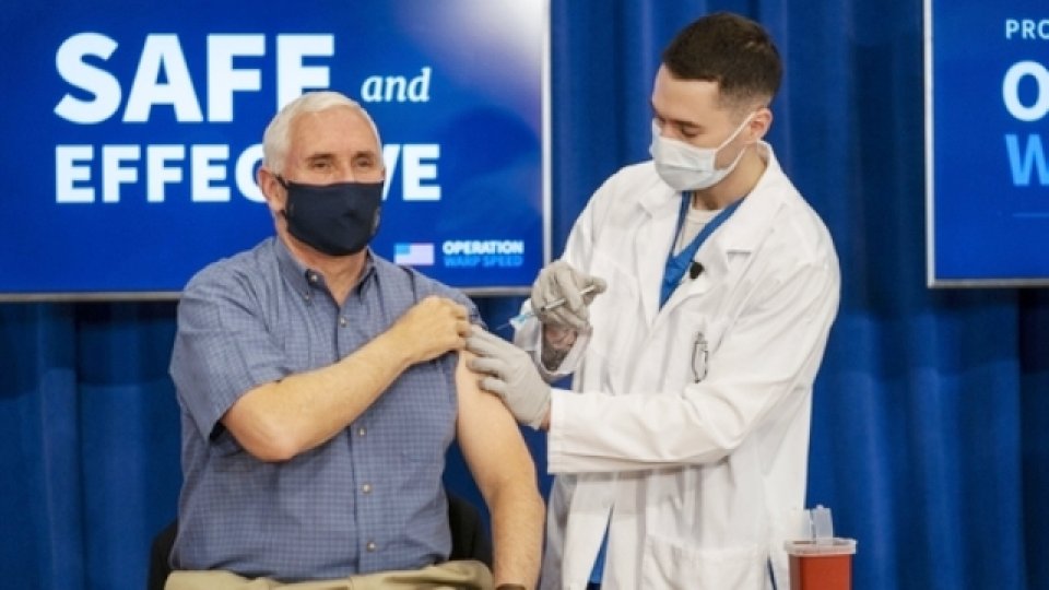 America ge naib raees Mike Pence covid vaccine jahaifi, Biden hoama dhuvahu jahaane 