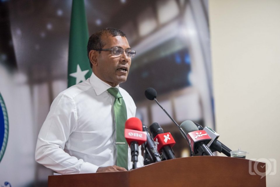 Aa aharu bahdhalu kuranee ummeedhu thakaa eku, hurihaa rayyithun ves vaccine jassavaa: Raees Nasheed
