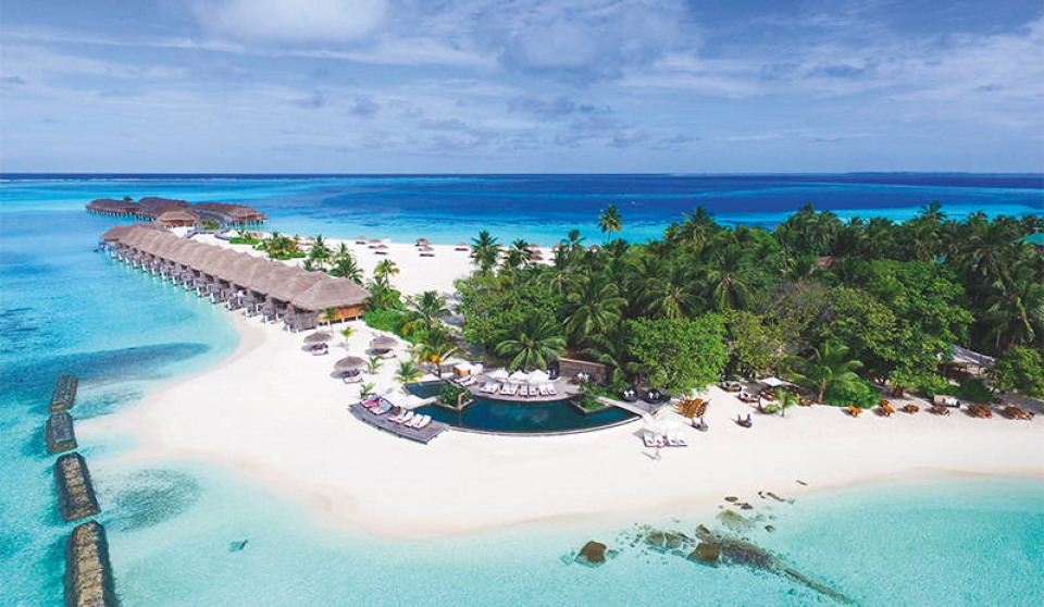 Moofushi resort in 8 meehaku covid ah positive vejje