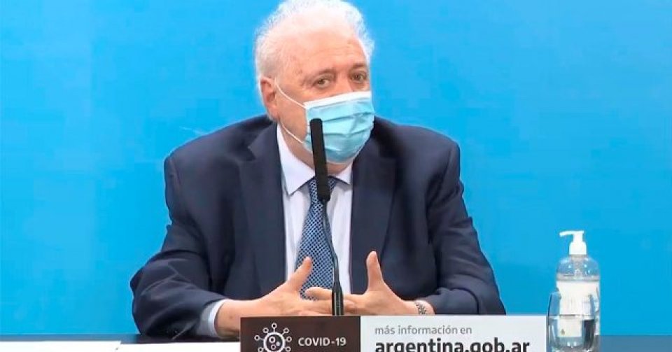 Queue falhaalai bayaku vaccine jehi massalaaga Argentina ge Health Minister isthiufaa dhevvaifi 