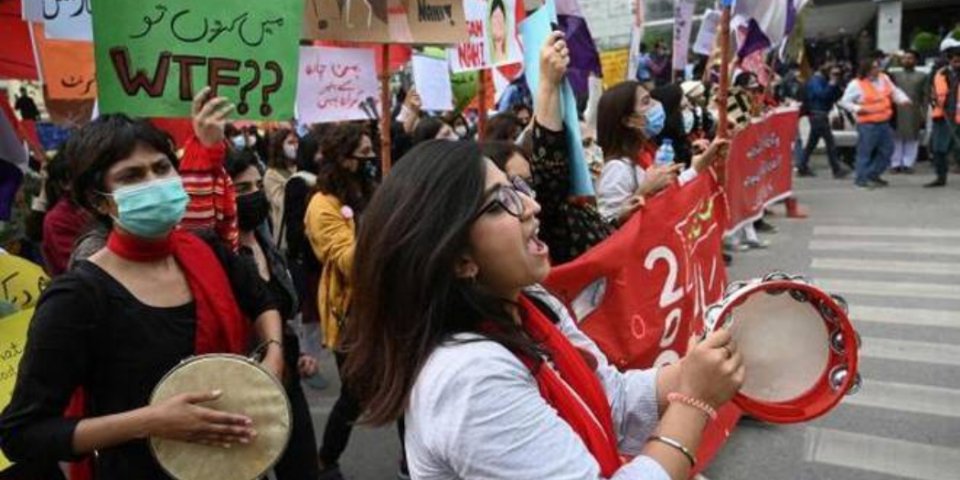 Pakistan PM ge anhenun nah ihaanethi vaahakatah kuhveri kohfi 