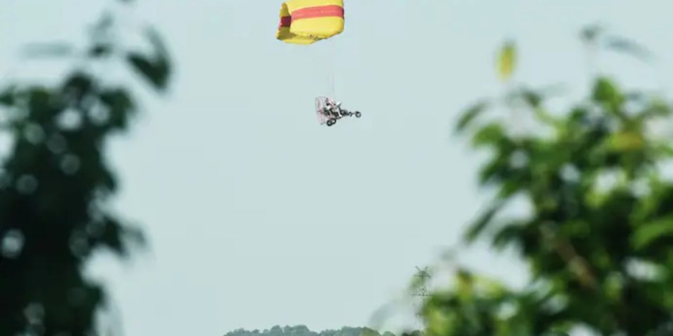 Drone beynun kohgen Leopard hoadhamun dhanee