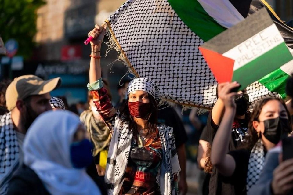Bella Hadid Palestine ge thaa'eedhu gai  