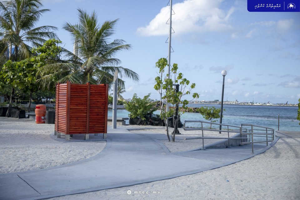 Artificial beach gai hadhaa ramp ge massakaiy nimijje