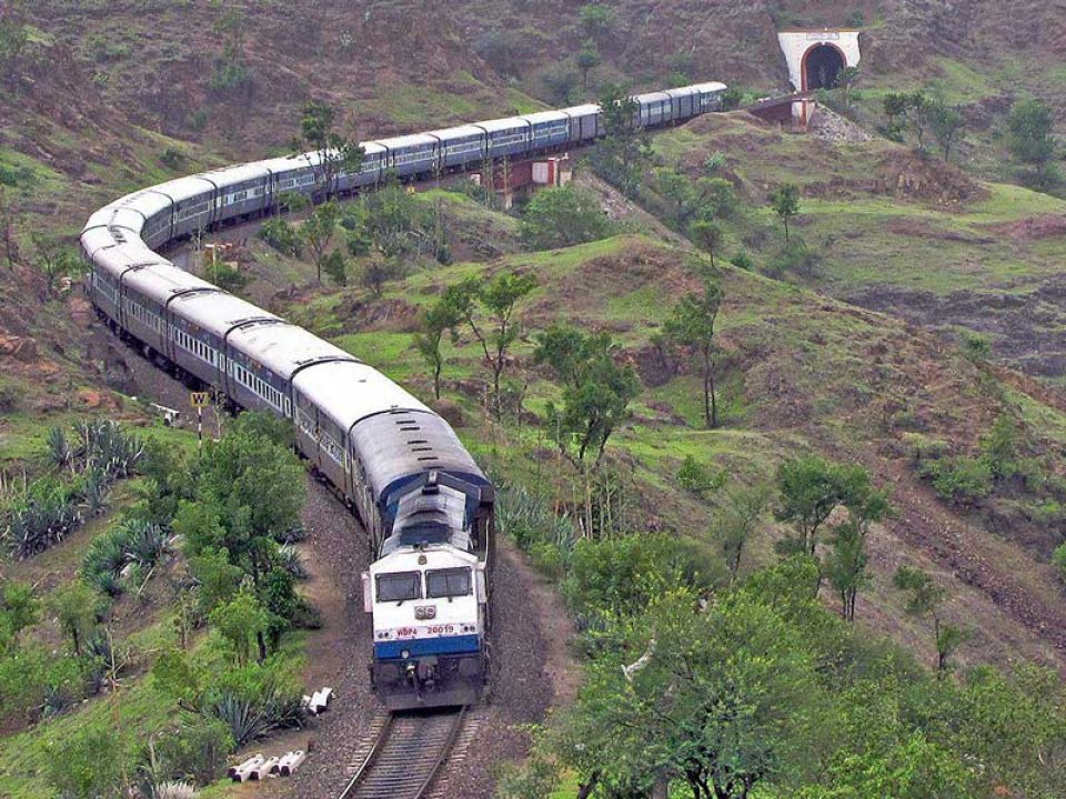 India Nepal railway ge muhinmu ehbas vumeh ninmaifi