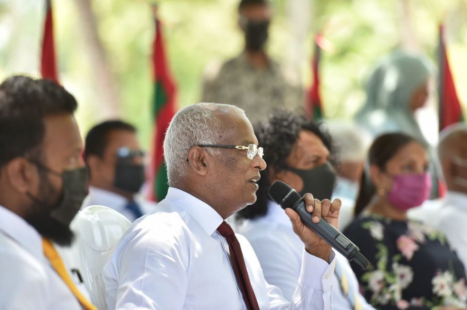 Olhuvelifushi rayyithunnah picnic island eh hadhai dheynan: Raees