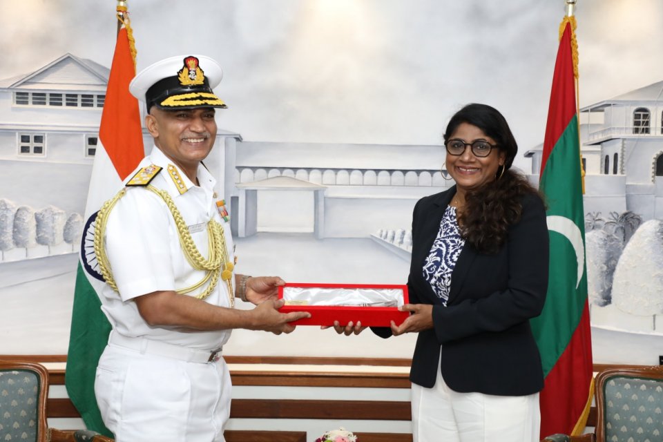 India ge Chief of the Naval Staff MNDF ge mai marukazah ziyaaraikuravvaifi