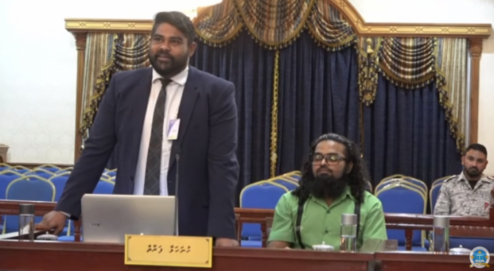 ސާޖަންޓް އާދަމް މަރައިލި ސަމާހުގެ އިސްތިއުނާފު ފޯމު އަލުން ހުށަހަޅަން ހުއްދަ ދީފި