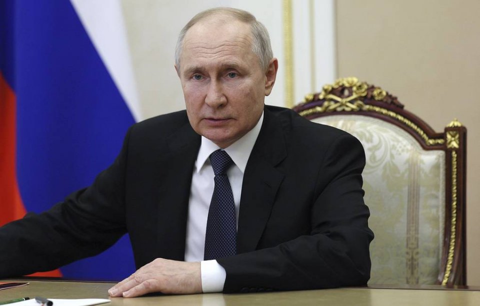 Russia i'ndha jassaalan furusatheh nudheynan - Putin