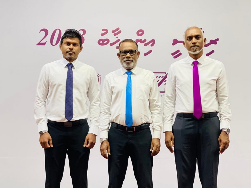 ވެރިކަމުގެ ފުރަތަމަ ދުވަހު ރައީސްޔާމީން ގެއަށް ބަދަލު ކުރާނަން: މުއިއްޒު