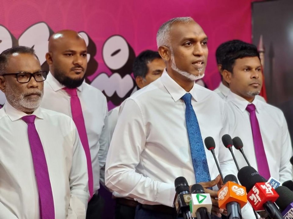 އިދިކޮޅު ލީޑަރޝިޕުން އެއްގަލަކަށް އަރައިފި