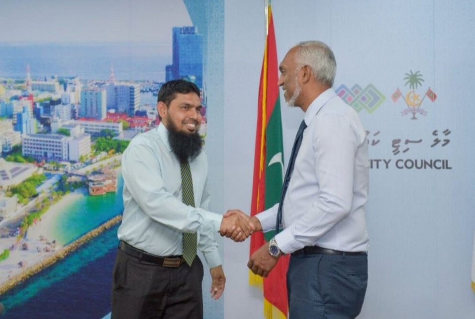 އައްޝައިހް އަލީ ޒާހިރުގެ ތާއީދުވެސް މުޢިއްޒުއަށް