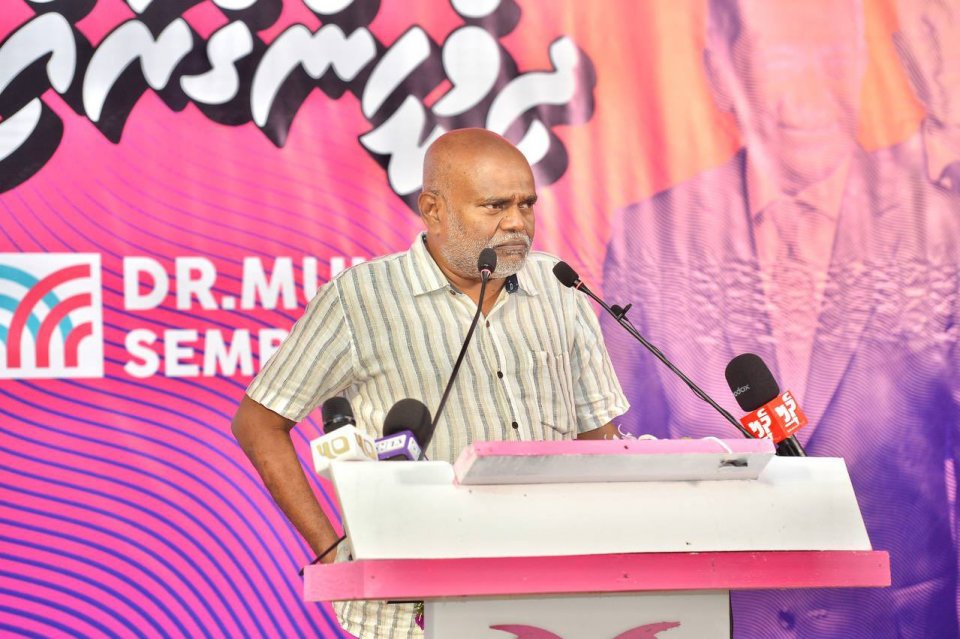 ގައުމު އަޅުވެތިކަމަށް ދޫކޮށްލި ބަޔަކަށް ހޯދޭނެ އަމާން ރާއްޖެއެއް ނޯންނާނެ: މުނައްވަރު