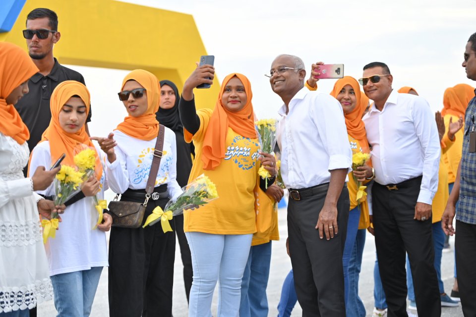  ރައީސް، ވައިކަރަދޫ ސިއްހީމަރުކަޒުގެ އެކްސްޓެންޝަން ޢިމާރާތް ހުޅުއްވައިދެއްވައިފި