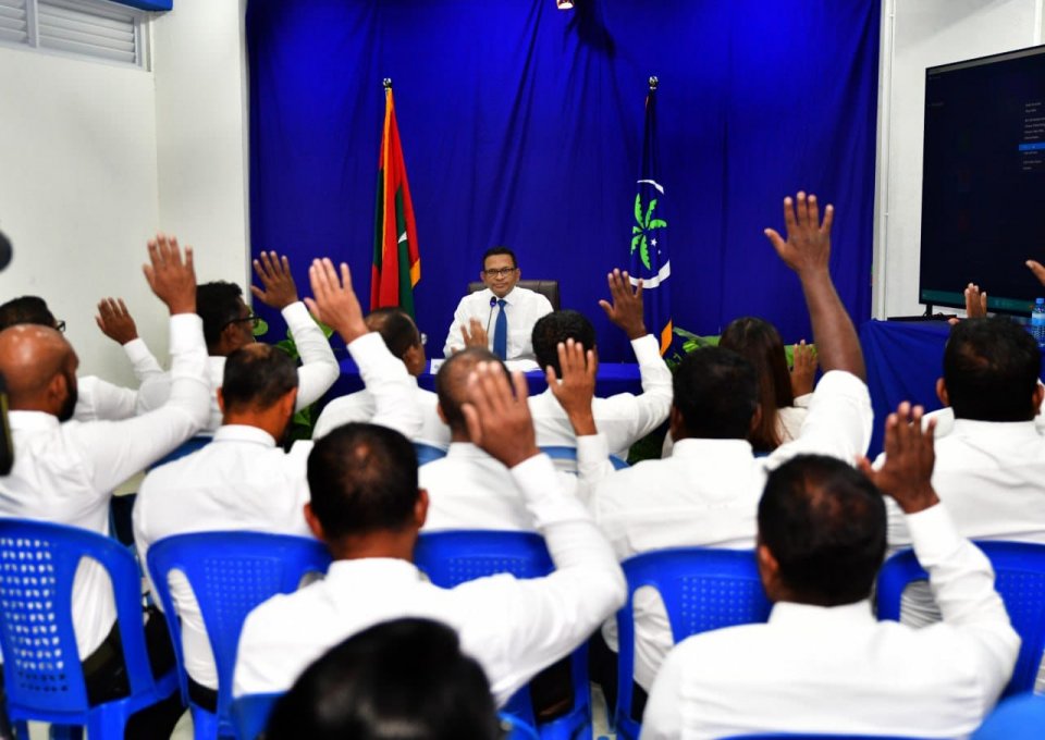 އެމްއެންޕީގެ ތާއީދު ޑރ.މުޢިއްޒަށް