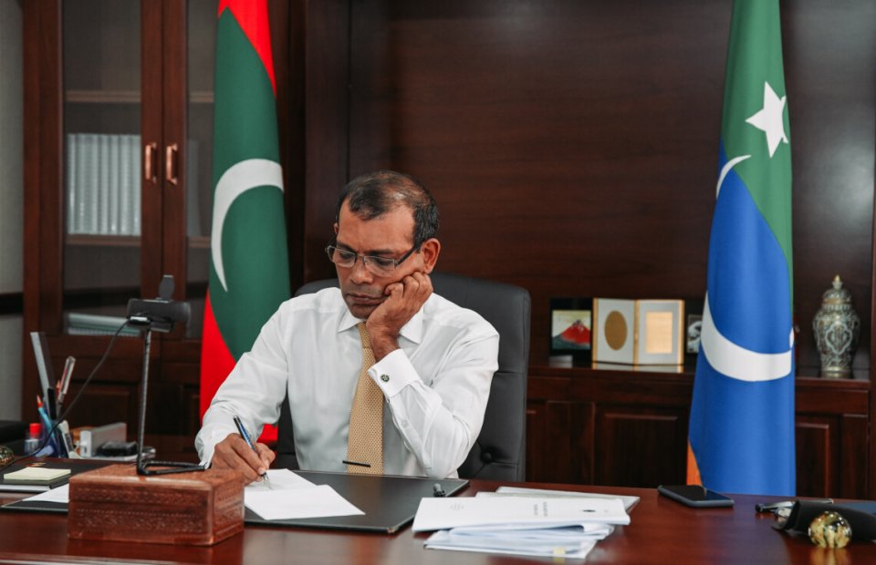 ނަޝީދު މަގާމުން ވަކިކުރުމުގެ ޖަލްސާ ކުރިއަށްދާނެ: މަޖިލިސް