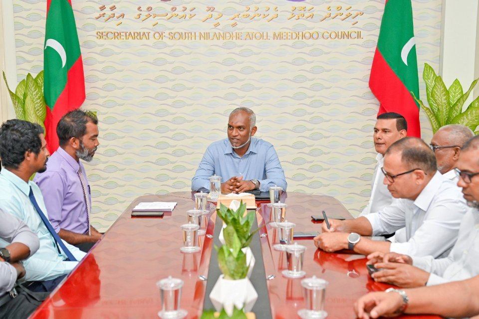 ރައީސް، ހުޅުދެލީ ކައުންސިލްއާ ބައްދަލުކުރައްވައިފި