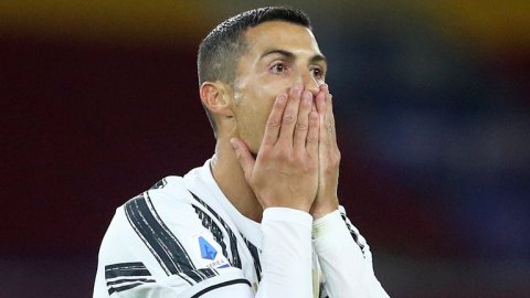 Ronaldo covidun ra'ngalhu nuvaathy, mirey Barcelona aai dhekolhah nukulheveyne