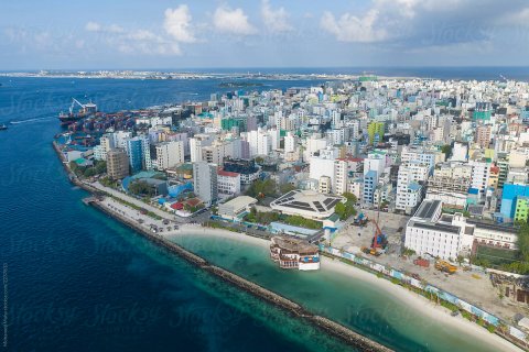 Male Ge Ehge Thereygai Maruvefai oyh Meehaku Fenijje