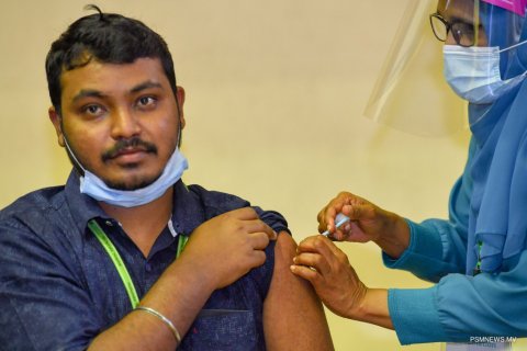 Covid vaccine jehi meehunge adhadhu 1500 in mahchah
