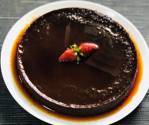 Roadha sufuraa: Caramel chocolate pudding