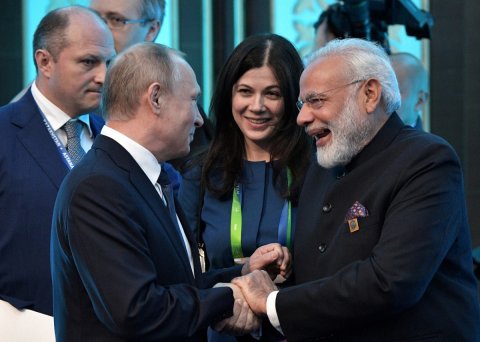 India Russia ge gulhun badhahi vedhaane baa