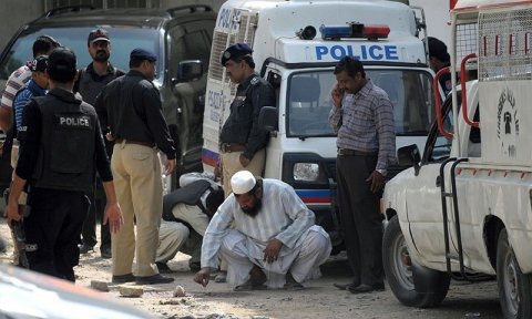 Karachi gai security guardaku darama kulhunu bayakah badijahai fi