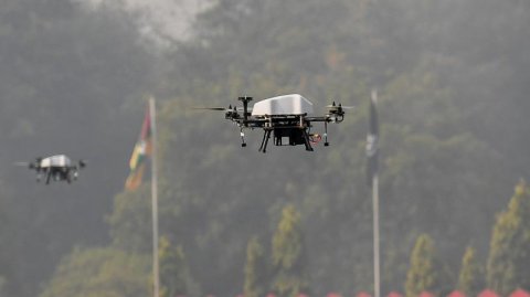 Kashmir ah anekkaaves Pakistan in drone hamalathakeh