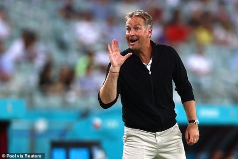 England ah libuny Haggu Penalty eh noon -  Denmark coach