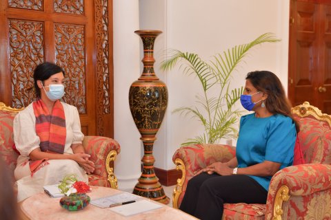 UNICEF ge Representative Madam Fazuna Arihah Ihuthiraam ge Ziyaaratheh Kuravvaifi