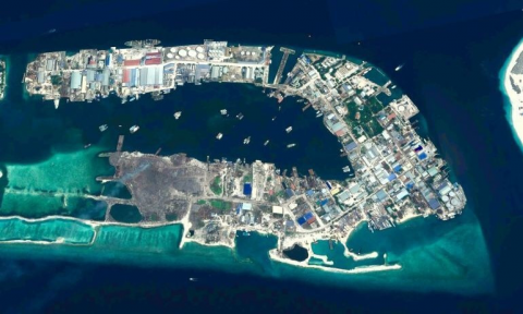 Thilafushi bin hikkumah kurimathilaan hulhuvaalaifi