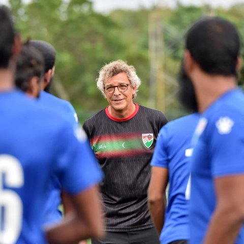 Shakuvaa kuraakah nethin, beynun vany molheh - Gaumee coach