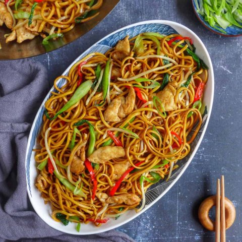 chinese chicken fried noodles