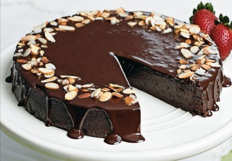 almond chocolate cake