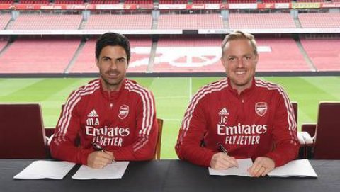 Arteta, Arsenal ge contract aakoffi