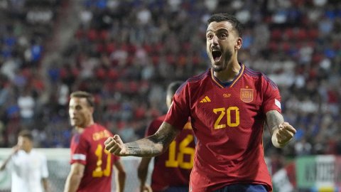 Uefa Nations league: Italy 1-2 in balikoh spain finalah