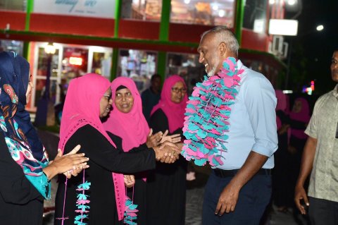 ކުޑަހުވަދޫއިން ޑރ މުއިއްޒަށް އާދަޔާހިލާފަށް ހޫނު މަރުހަބާއެއް