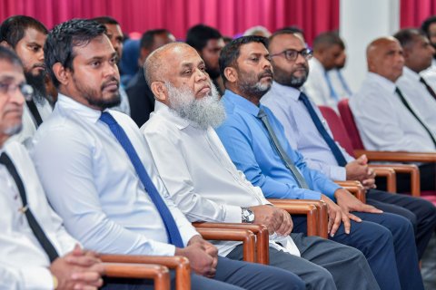 ކީރިތި ޤުރުއާން ކިޔެވުމުގެ 36ވަނަ ޤައުމީ މުބާރާތް ފެށުމުގެ ރަސްމިއްޔާތުގައި ރައީސުލްޖުމްހޫރިއްޔާގެ ނައިބު ބައިވެރިވެވަޑައިގެންނެވުން