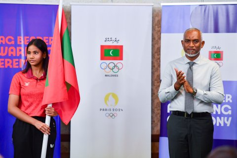 ޕެރިސް 2024 އޮލިމްޕިކްސް' ގައި ދިވެހިރާއްޖޭގެ ދިދަ އުފުލަން ހަމަޖެހިފައިވާ އެތުލީޓުންނާ ރައީސުލްޖުމްހޫރިއްޔާ ބައްދަލުކުރެއްވުން