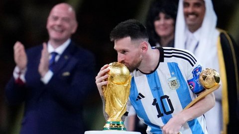 Messi, World cup qualifyn squadun baakee koffi