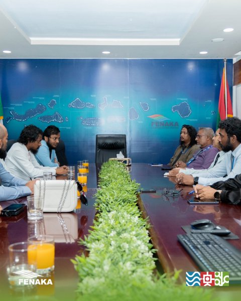 ފެނަކައިގެ އިސްވެރިން މުލަކު ދާއިރާގެ މެންބަރާ ބައްދަލުކުރައްވައިފި