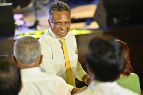 މާލޭ ސިޓީ މޭޔަރު ސަރުކާރަށް ވިދާޅުވި ހެޔޮބަސްތައް ސެންސަރު ކުރަން އަންގައިފި