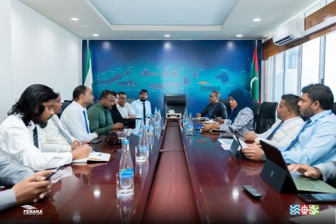 ފެނަކައިގެ އިސްވެރިން މިލަންދޫ ދާއިރާގެ މެންބަރާ ބައްދަލުކުރައްވައިފި