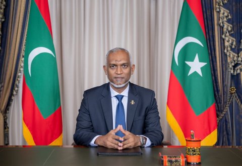 ރަމަޟާންމަހު އުމްރާއަށްދާ މީހުންގެ ކާޑު ލިމިޓަށް 1500 ޑޮލަރު!